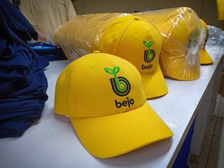 Casquettes brodées — logo